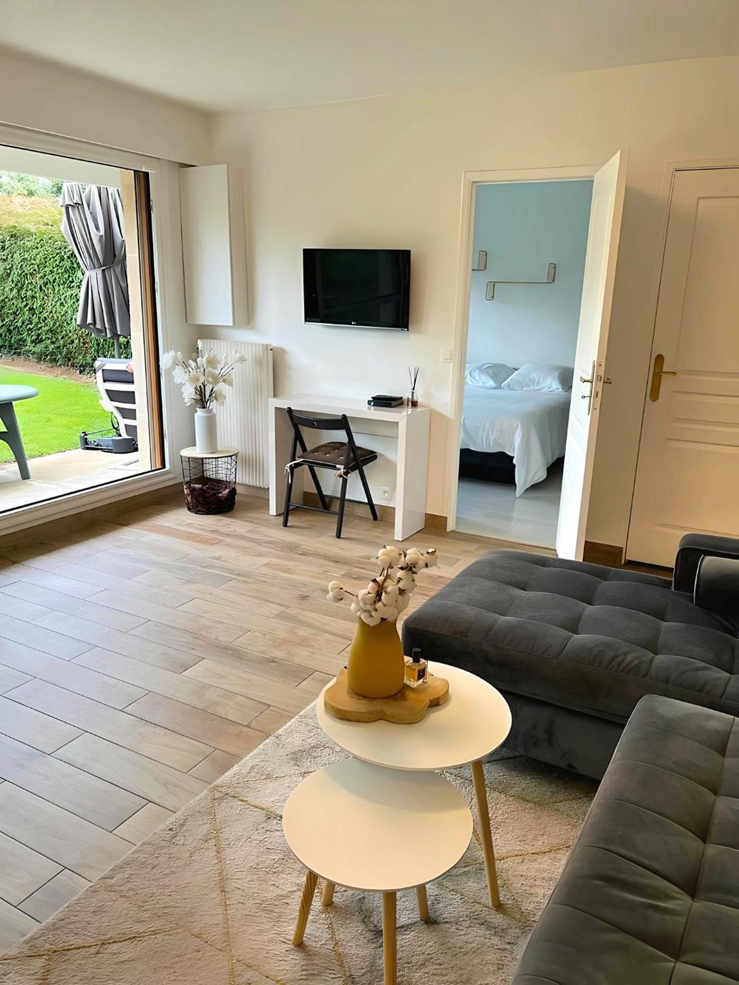 Appartement Avec Jardin Prive - 2 A 4 Voyageur Σαβίλ Εξωτερικό φωτογραφία